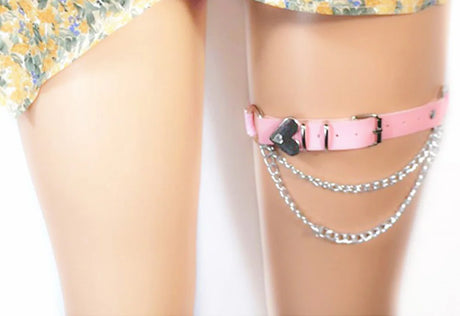 Women Rock Sexy Elastic Leather Belt Heart Leg Punk Thigh Garter Cosplay Spike Rivet Pink Gothic Thigh Ring Heart Garter