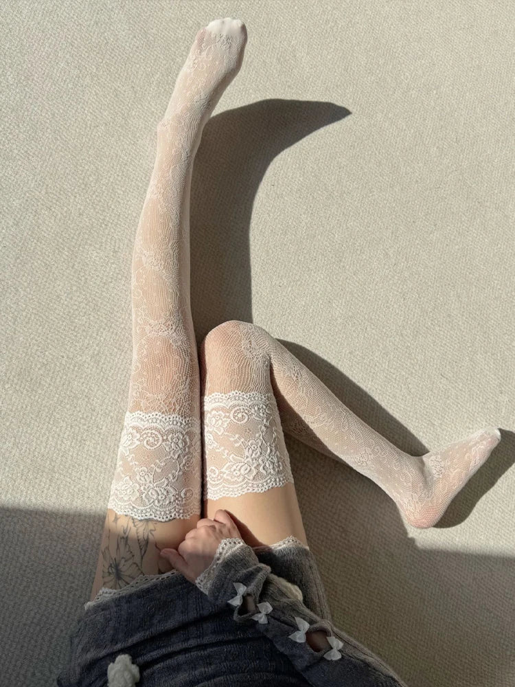 Women Fishnets Stockings Sexy Lace Fishnet Floral Knee High Socks Breathable Hollow-out JK Mesh Lolita Retro Thigh Highs Socks