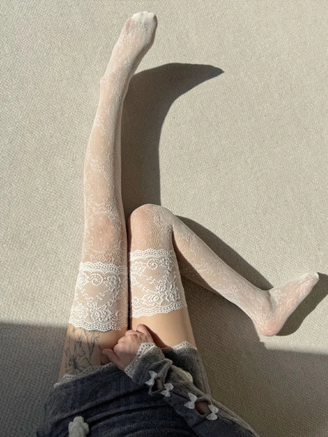 Women Fishnets Stockings Sexy Lace Fishnet Floral Knee High Socks Breathable Hollow-out JK Mesh Lolita Retro Thigh Highs Socks