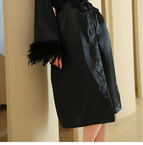 Customized Bathrobe for Women Personalized Name And Date Robe Add Any Text Gown for Bridal Party Feather Bride Robes