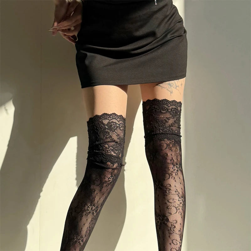 Women Fishnets Stockings Sexy Lace Fishnet Floral Knee High Socks Breathable Hollow-out JK Mesh Lolita Retro Thigh Highs Socks