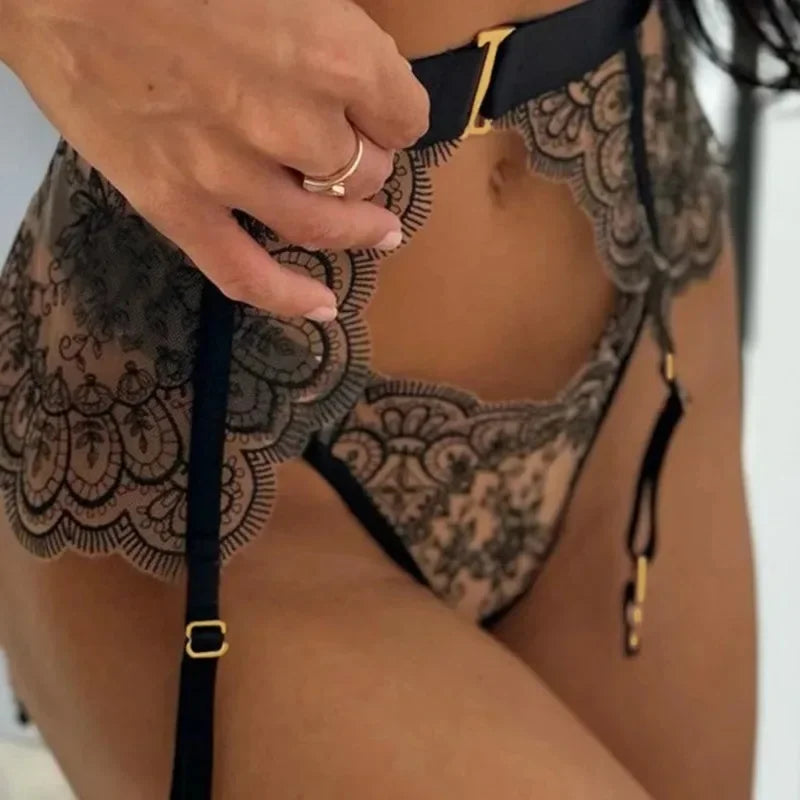 Sexy Underwired 3 Piece Lingerie Set, Floral Embroidery Sheer Cutout Garter Belt with Metal Buckles, Plus Size Available Women's