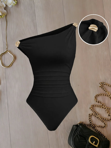 Women's One Shoulder Ruched Bodysuit Metal Detail Solid Color Sleeveless Bodysuit