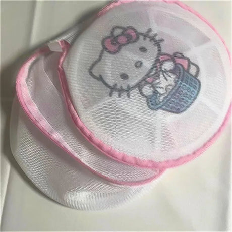 1PC Hello Kitty Lingerie Washing Mesh Clothing Underwear Organizer Washing Bags Useful Mesh Net Bra Wash Bag Zipper Laundry Bags