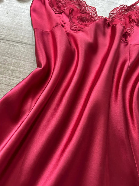 Women's Lace Patchwork Nightgown Sexy Sleepwear Fashionable Halter Dress V Neck Pajamas Solid Color Elegant Lady's Clothes