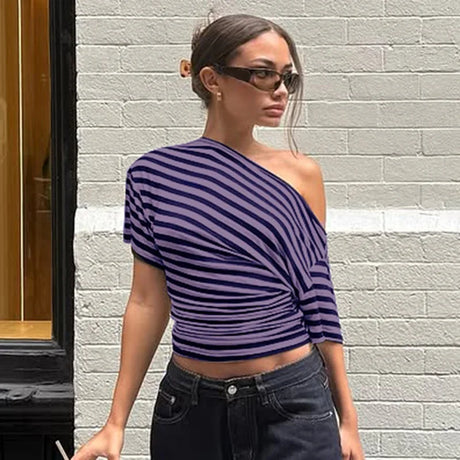 2026 New Autumn Women Vintage Striped Off Shoulder T-shirt Waist Cinching Slim Fit Daily Wear Ladies Tops