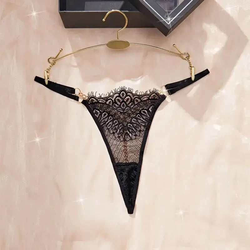 2024 New Sexy Solid Color Lace Metal Chain Thong Hot Low Waist Transparent Erotic Panties Women's Underwear Crotchless G-String