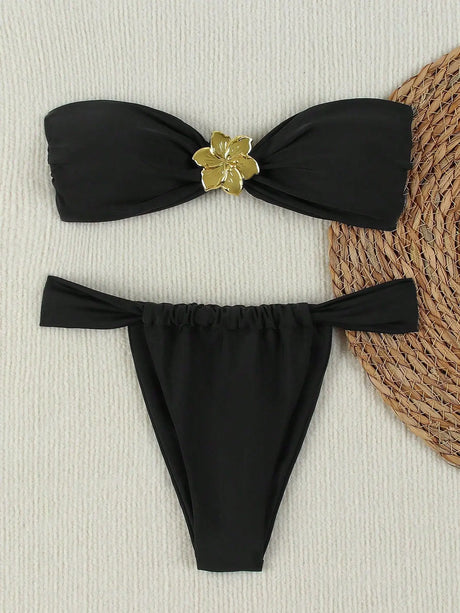 Sexy Cut-Out Bikini Set - Trendy Swimwear for Beach Goddesses Stunning Strapless Bikini Top Two-Piece Swimwear for Women