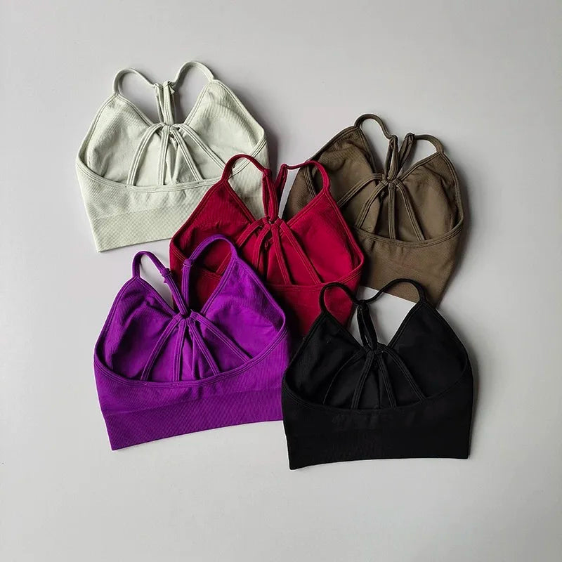 High-Waisted Hip-Lifting Women's Exercise Suit Shockproof Yoga Fitness Clothes for Running And Styling