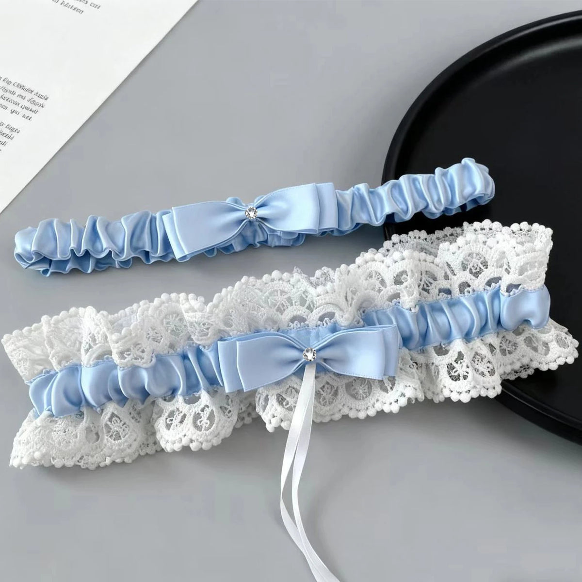 Women Lace Bow Silky Smooth Satin Elastic Thigh Strap Garter Belt Sexy Thigh Bands Party Bride Leg Garter Cosplay Tea Time
