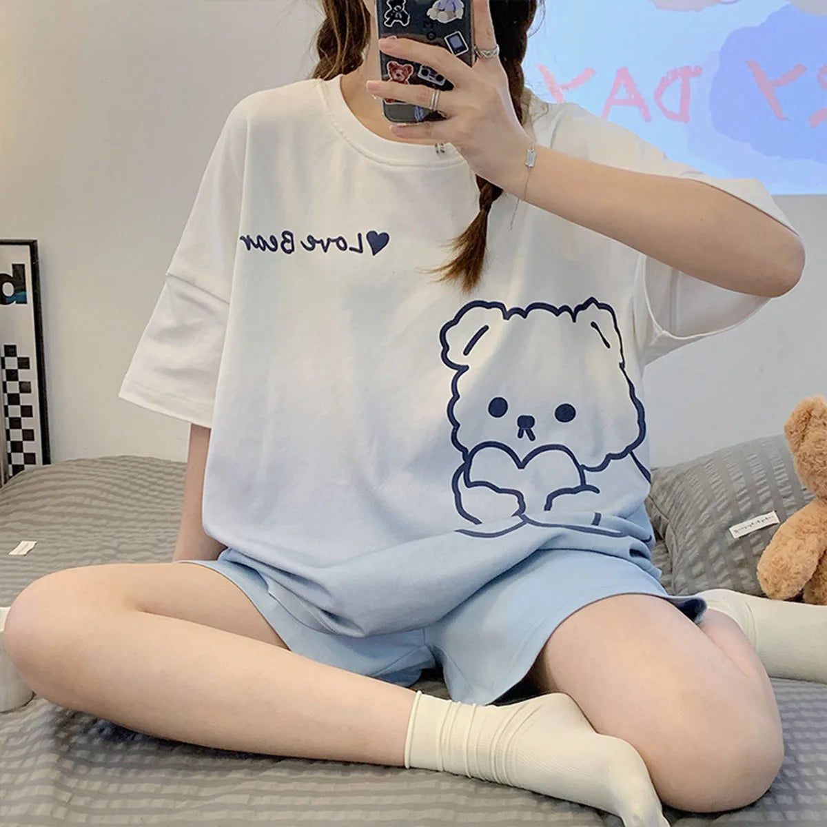 Women's Loose Fit Cartoon Bear Pajamas Set Summer Short Sleeve Gradient Casual Homewear Sleepwear
