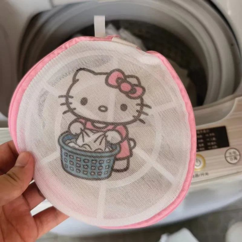 1PC Hello Kitty Lingerie Washing Mesh Clothing Underwear Organizer Washing Bags Useful Mesh Net Bra Wash Bag Zipper Laundry Bags
