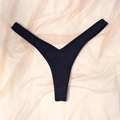 2026 Sexy Simple Low Waist Briefs Women's Wholesale Thong New Hip Lifting Pants