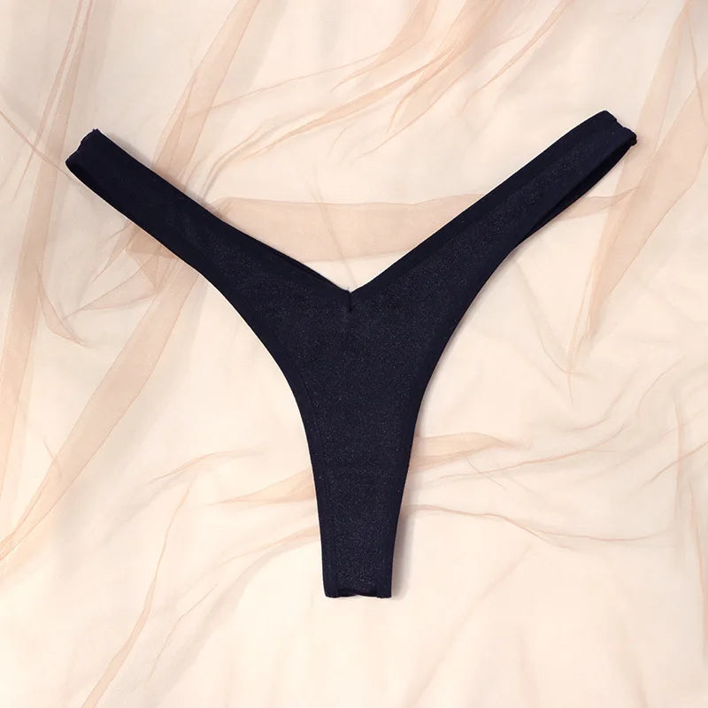2026 Sexy Simple Low Waist Briefs Women's Wholesale Thong New Hip Lifting Pants