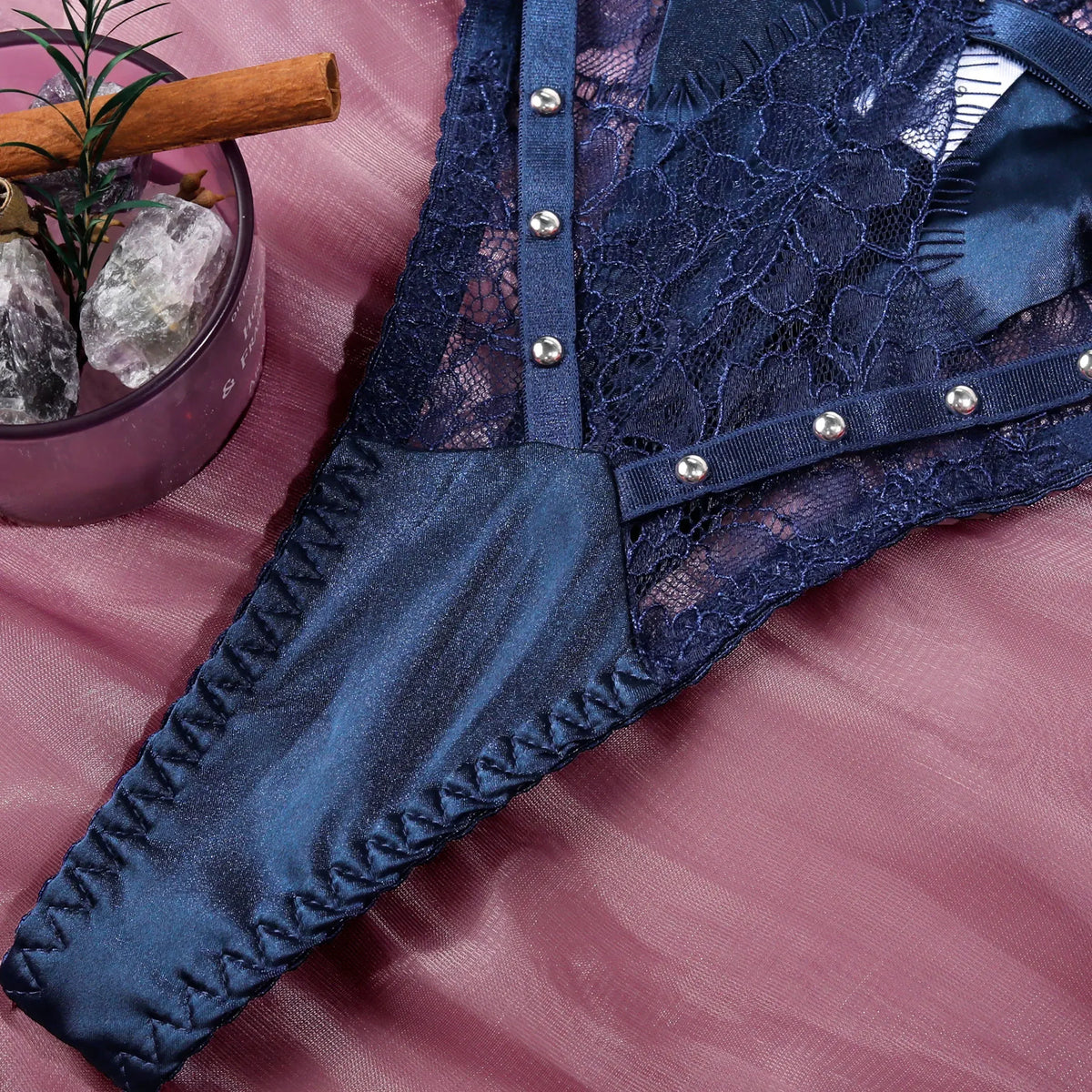 Women's Lingerie Sets Luxury Sequin Bra Belt Thong 3PC with Leg Circles See Through Push Up Bra Intimates Seductive Underwear