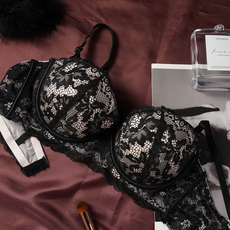 Black Lace Bra Women Small Chests Gathering Bralette Removable Shoulder Strap Soft Steel Ring Bras Wedding Party Dress Underwear