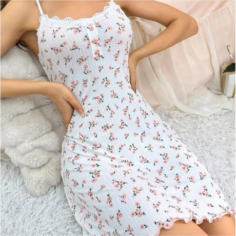Best-selling floral camisole nightdress in Europe and America, women's lightweight comfortable lace dress, fashionable home wear