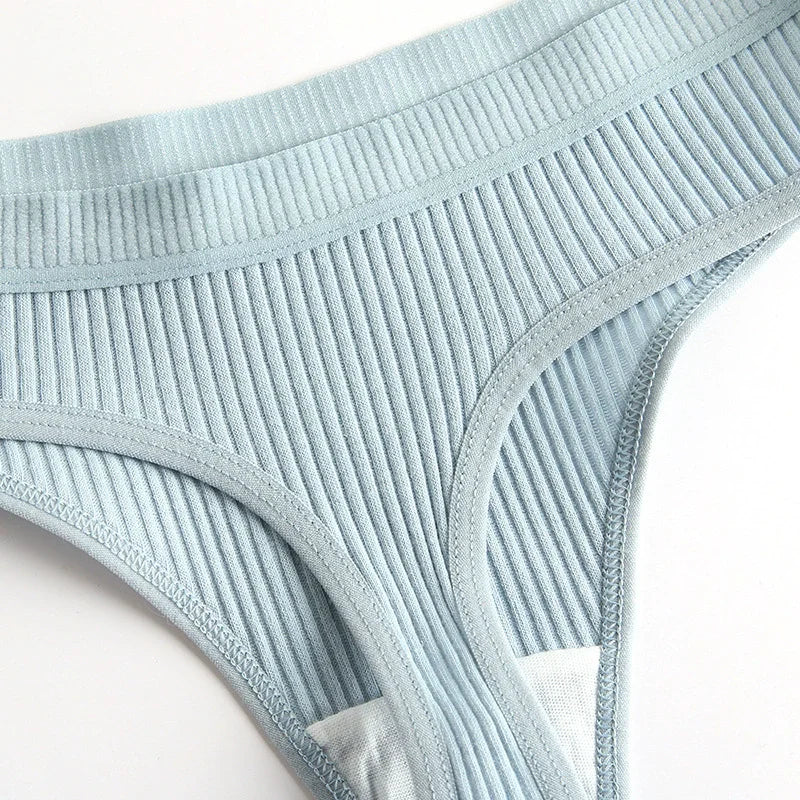 4-Piece Set Of Low Waist Sexy Women's Cotton Thong Casual Sports Thread Underwear Women's Personalized Triangle Pants