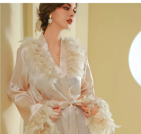 Customized Bathrobe for Women Personalized Name And Date Robe Add Any Text Gown for Bridal Party Feather Bride Robes
