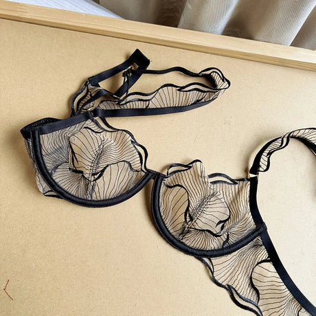 European Style Ultra Thin Sheer Lace Lingerie Set Embroidery Minimizer Bra Big Bust Support Slim Fit Underwear S-XL Size 32-38