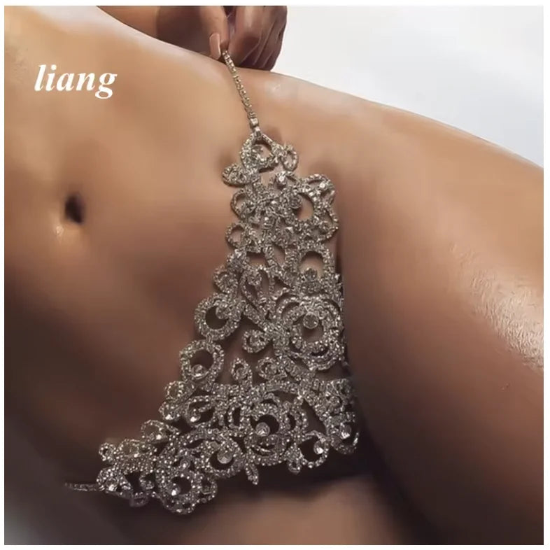 Bikini Crystal Chest Chain Suit Fashion Sexy Three-point T-ShapedPants Body Chain Girls Sexy Underwear Chain Bra Chain Underwear