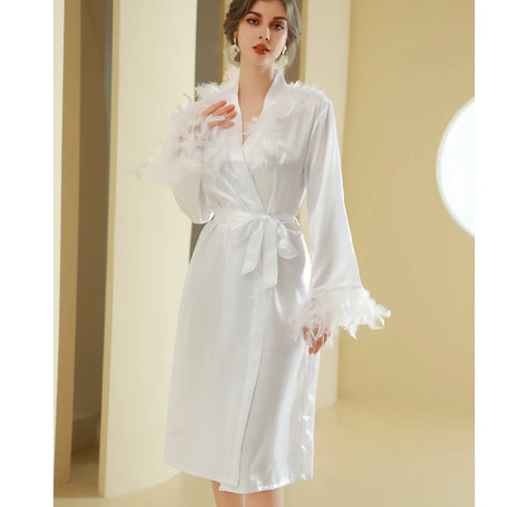 Customized Bathrobe for Women Personalized Name And Date Robe Add Any Text Gown for Bridal Party Feather Bride Robes