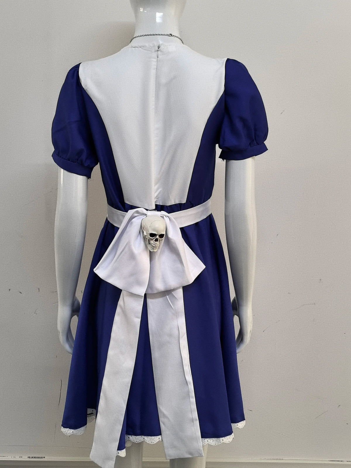 Anime Alice Princess Dress Maid Apron Dress Game Madness Returns Alice Cosplay Costume For Women Girls Halloween Party