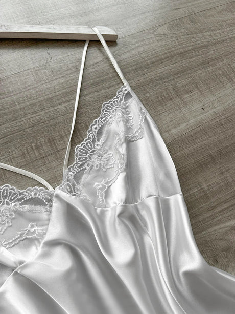 Women's Lace Patchwork Nightgown Sexy Sleepwear Fashionable Halter Dress V Neck Pajamas Solid Color Elegant Lady's Clothes