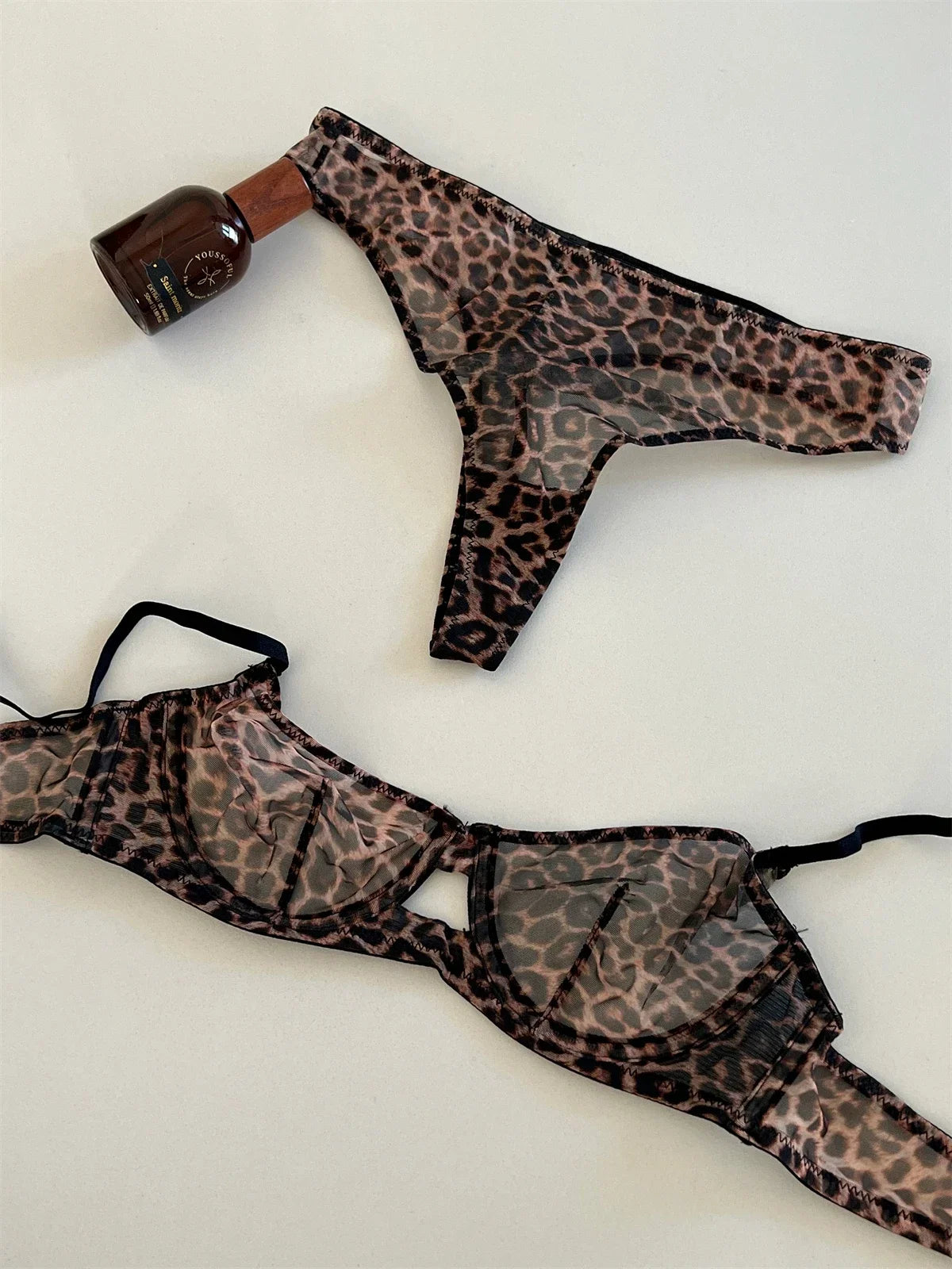 Seamless Leopard Print 2-piece Bra Set Lingerie Sexy See Through Erotic Romantic Set Underwear Women Bra and Panty Set
