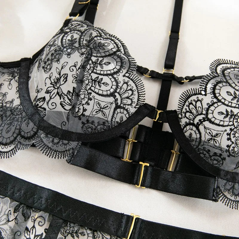 Sexy Lace Lingerie Set With Garter Belt Eyelash Underwire Bra Nude Illusion Strappy Sensual Costume Exotic Underwear Party Club