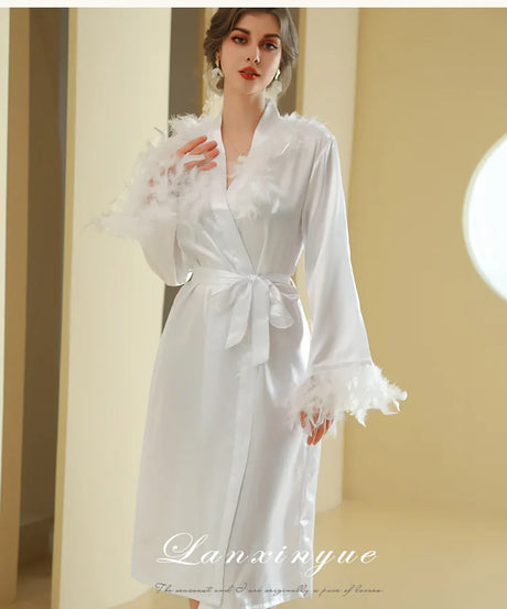 Customized Bathrobe for Women Personalized Name And Date Robe Add Any Text Gown for Bridal Party Feather Bride Robes