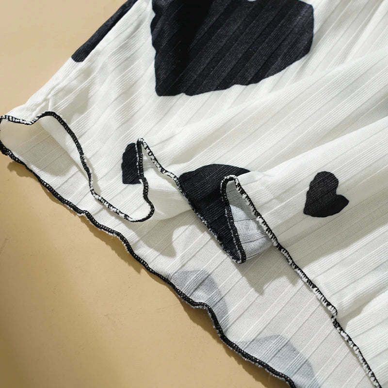 Heart Print Pajama Set Sleeveless Crop Top and Shorts Comfy Sleepwear Loungewear Nightwear Casual Soft T-Shirts Shorts