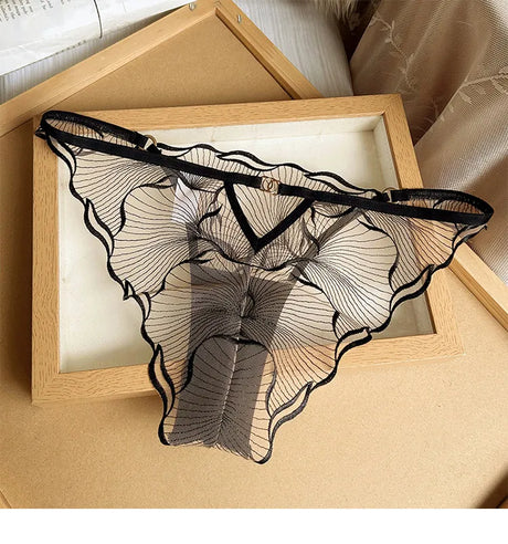 European Style Ultra Thin Sheer Lace Lingerie Set Embroidery Minimizer Bra Big Bust Support Slim Fit Underwear S-XL Size 32-38