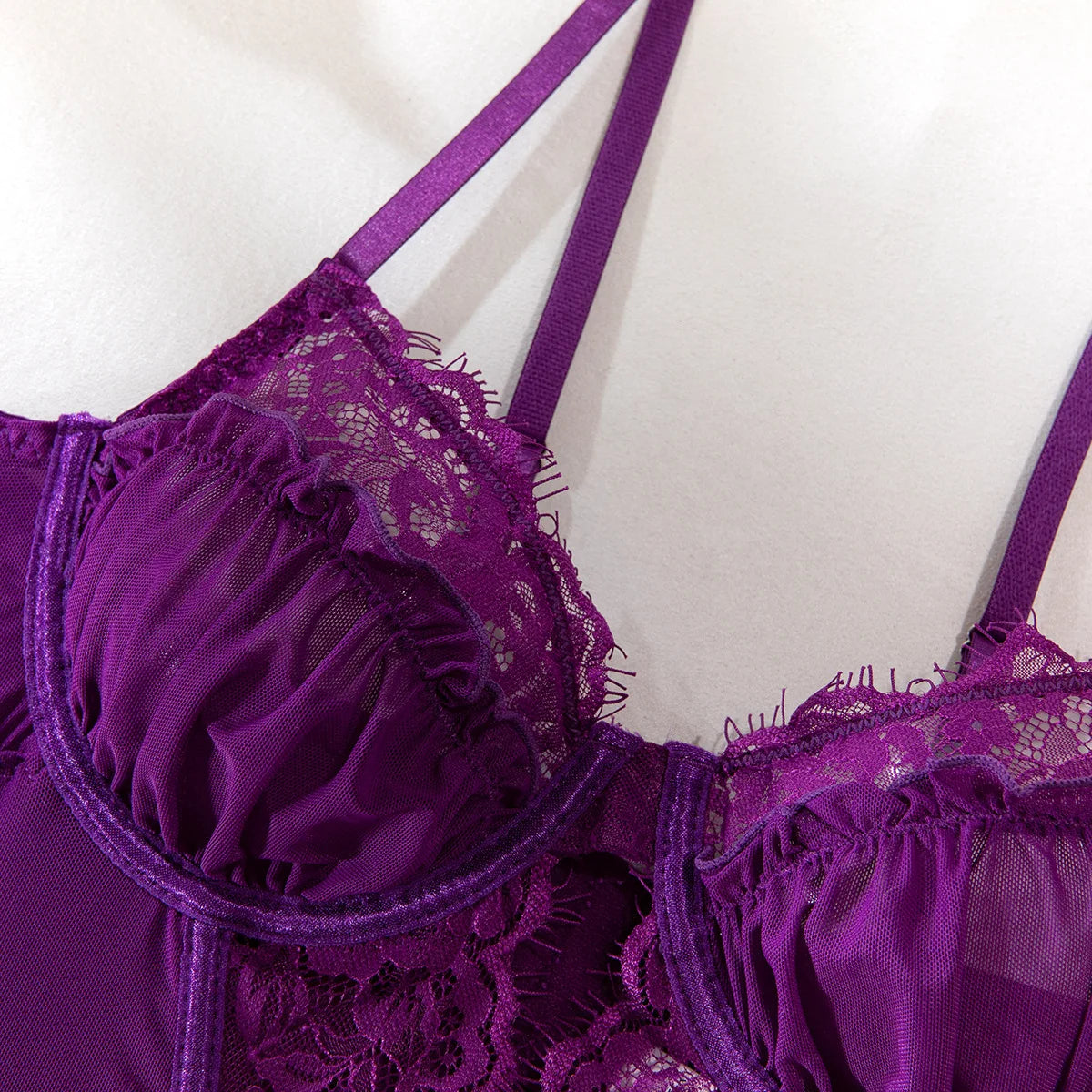 Sexy Purple Eyelash Lace Lingerie Set 3Pcs Mesh Transparent Fishbone Bustier Bra Panty with Stockings Sensual Underwear