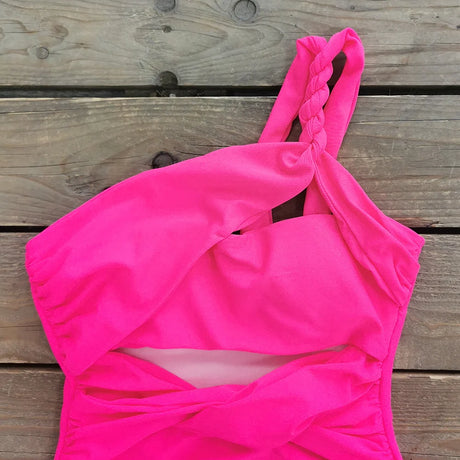 Sexy One Piece Swimsuit One Shoulder Solid Cut Out Monokini Pattern Women's Swimwear Slimming Bodysuit Women Beachwear 2022