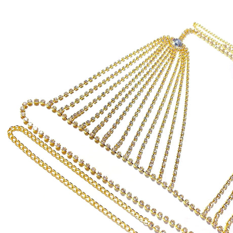 A set of women's sexy shiny rhinestone bra chain waist chain fashionable party crystal bikini set