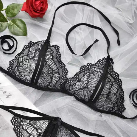 New Style Erotic Three-point Lingerie Set Women's Lace Hollowed Out Non Adjustable Underwear Sexy Crotchless Low Waist G-string