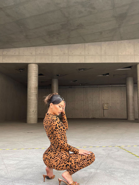 Women European Style Sexy Flocking Sheer Jumpsuit Long Sleeve Slim Fit Bodycon One Piece Outfit Fashion Party Clubwear