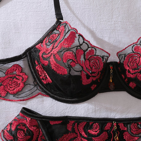 Heavy Crafted Rose Embroidered Mesh Perspective Underwear Color Match Splicing Mysterious Sexy Shaped Underwear Three Piece Set