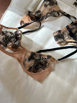 French Three-piece Suit Sexy Thin Bra Lingerie Lace Adjustment Gathered Cutout Underwire Pure Desire Bra and Panty with Garter