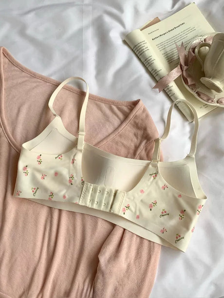 Plunge Neck Floral Demi Cup Bra Small Bust Wirefree Push Up Seamless Invisible Thin Cute Teen Girls Daily Wear Underwear