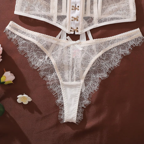 Toucheart Erotic Lingerie New French Style Lace Suspender See-through Gather Together Women Sexy Thin Pure Desire Underwear Set