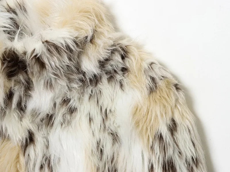 MUJER Faux Fur Women's Teddy Coat Cropped Plush Jacket Woman Winter Fluffy Coats for Women Outerwears New in Coats and Jackets