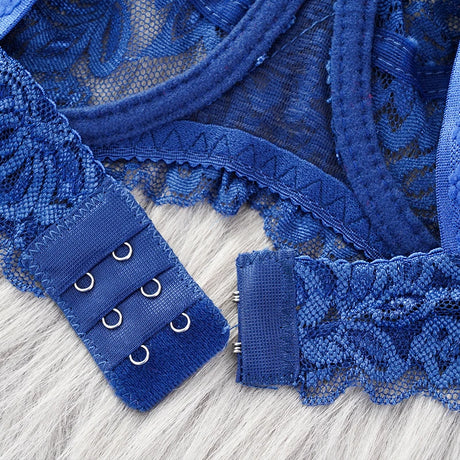 Plus Size Lace Ultra-thin Push Up Bra Women Sexy Hollow Out Lingerie Lady Lace Transparent Underwear Female Embroidery Solid Bra