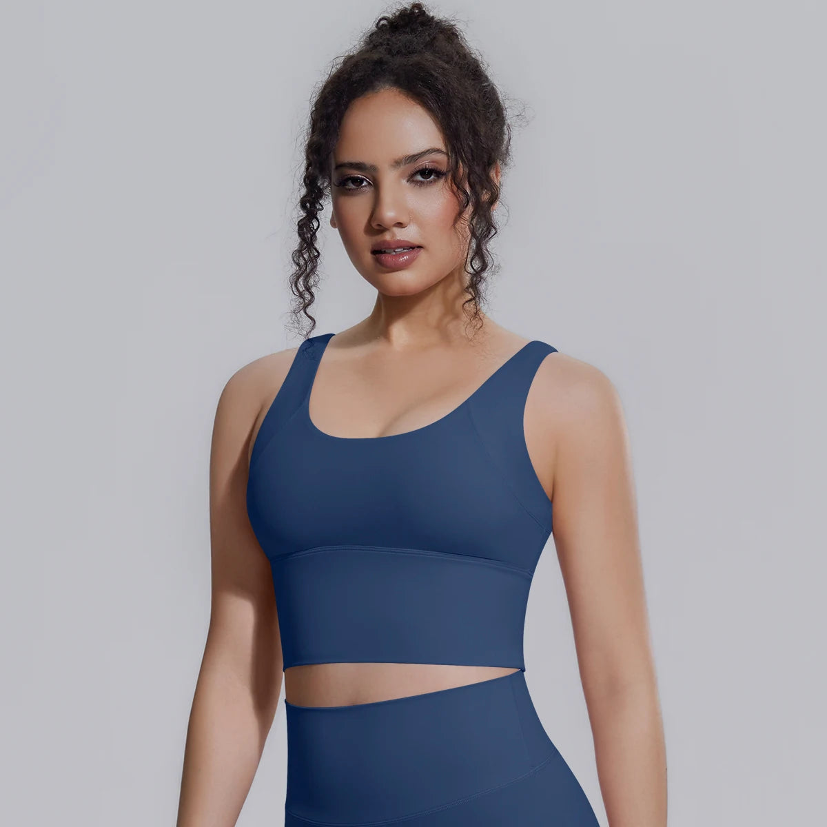 Women Summer Yoga Bra Underwear Shockproof Bra Sports Running Beautiful Back V Shaped Fitness Yoga Tank Top Bra with Chest Pad ﻿