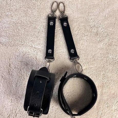 2PCS PU Leather Bracelet Bondage Leather Handcuffs Buckle Adjustable Vintage Punk Clothing Ankle Cuffs
