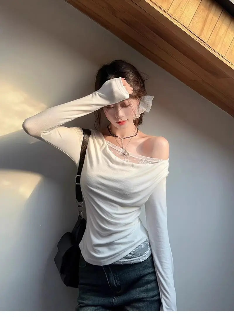 Lace Splice Asymmetrical Shoulder Long Sleeve T-Shirt Women's Slim Fit White Top for Autumn Winter Commute Casual Wear