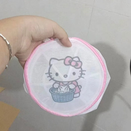 1PC Hello Kitty Lingerie Washing Mesh Clothing Underwear Organizer Washing Bags Useful Mesh Net Bra Wash Bag Zipper Laundry Bags
