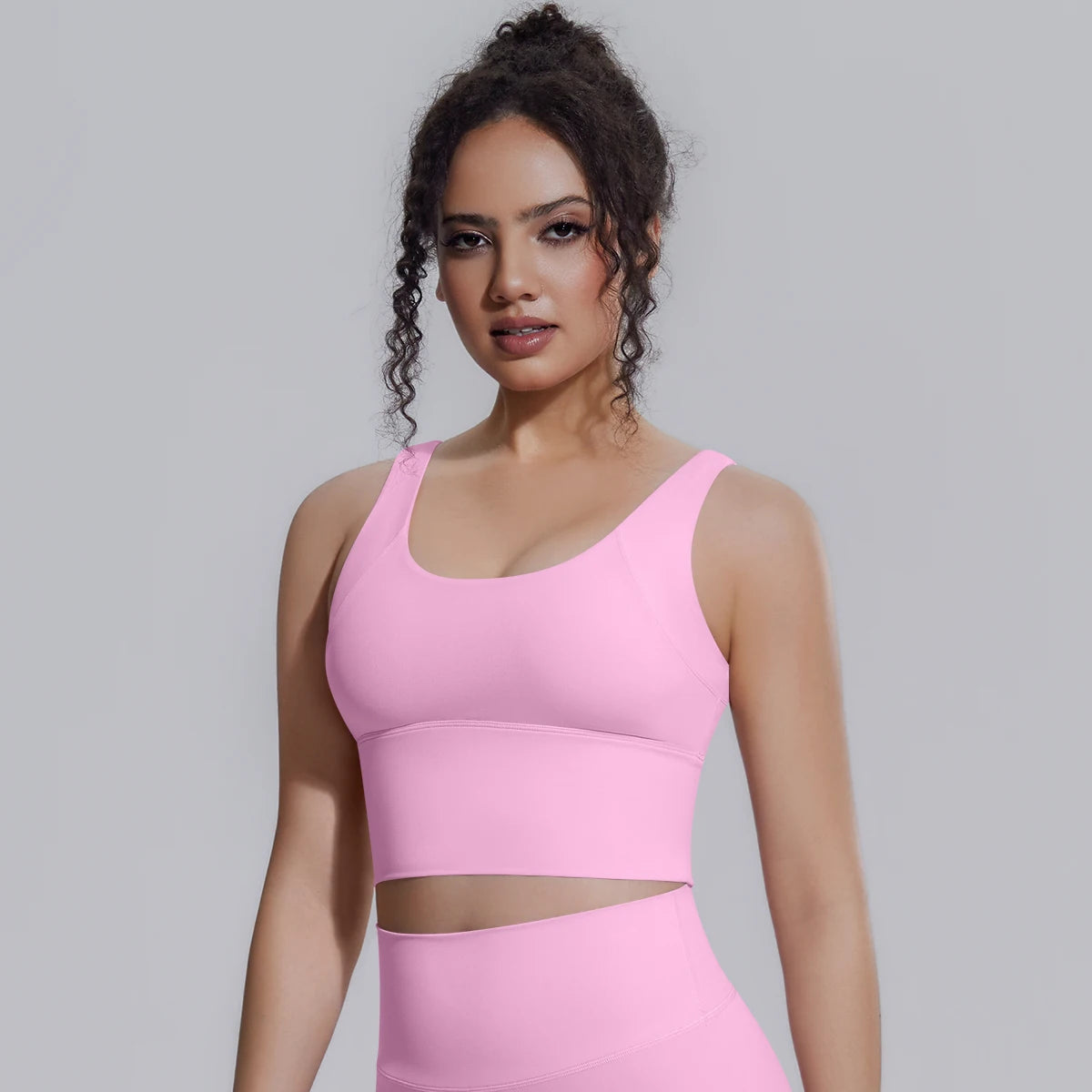 Women Summer Yoga Bra Underwear Shockproof Bra Sports Running Beautiful Back V Shaped Fitness Yoga Tank Top Bra with Chest Pad ﻿