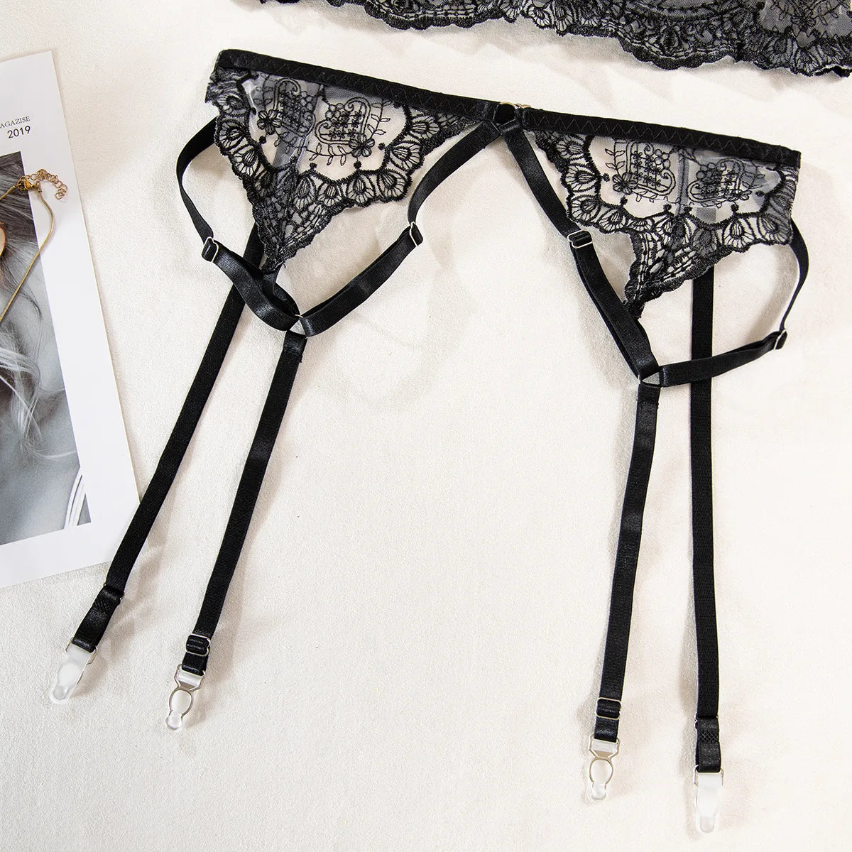 Krasapt New Embroidery 3 Items Sexy Lingerie Set Intimates Porn Female Underwear Uncensored Red Erotic Lingerie Sex Shop